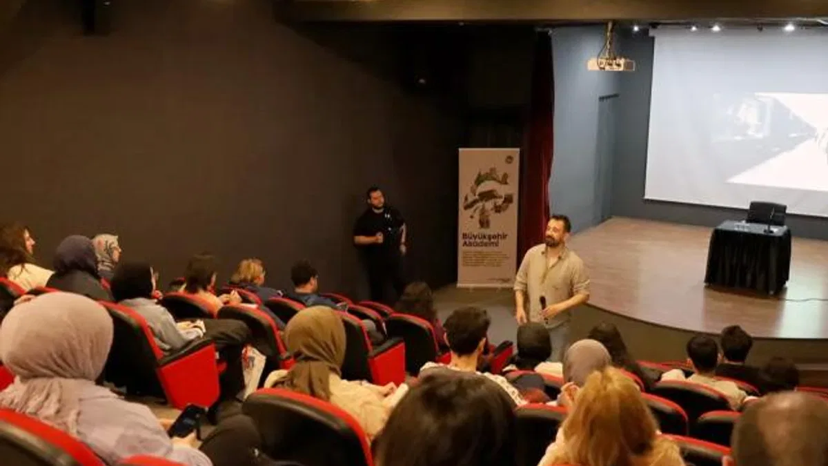 Sinema Atölyesi’nde ilk zil çaldı!