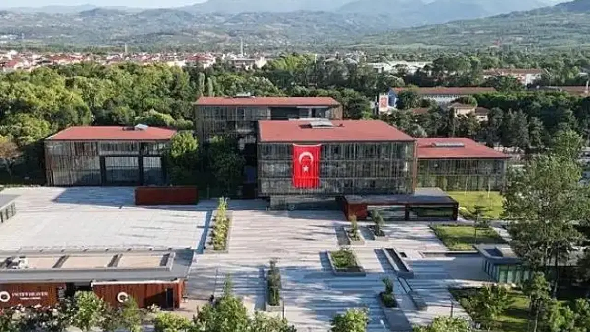 İnegöl Belediyesi'nde Görev Değişimi