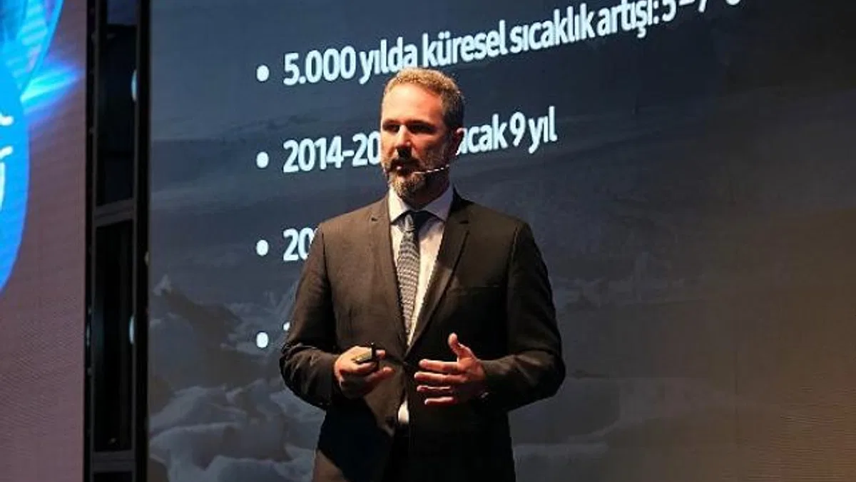 Samsung Electronics Türkiye Klima Sistemleri Direktörü Ekin Tezeren: "Yapay zeka ve enerji tasarrufu iklimlendirmenin geleceğini belirleyecek"