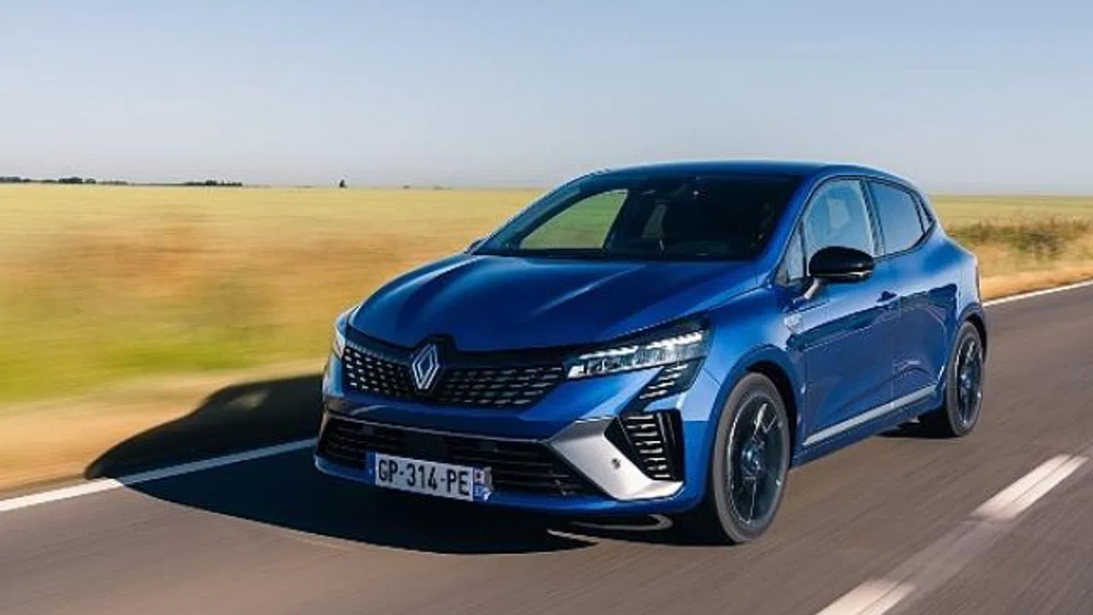 Yeni ÖTV Muafiyeti Düzenlemesiyle Öne Çıkan Renault'nun Yerli Modelleri: Clio ve Megane Sedan