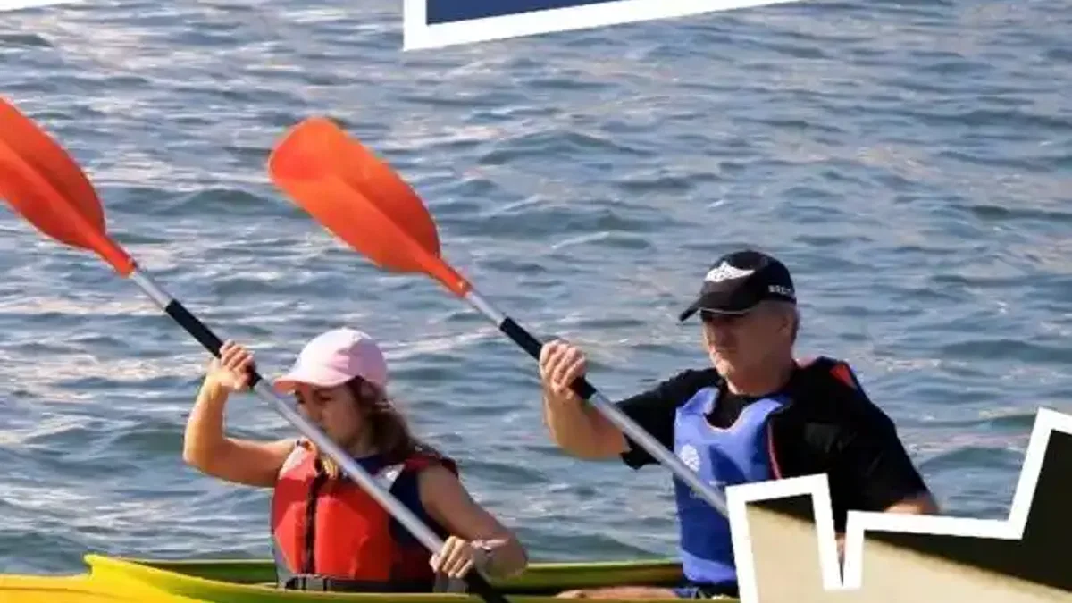 İzmir'in gençleri su sporlarıyla ücretsiz tanışıyor