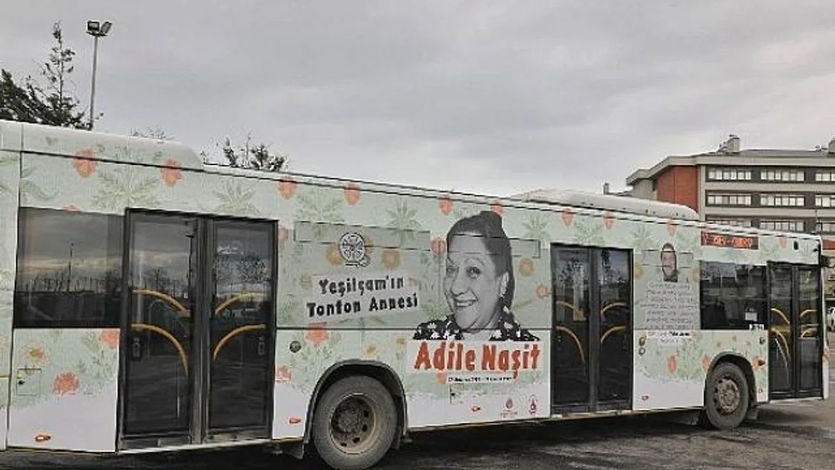 İETT'den Adile Naşit İçin Özel Vefa Otobüsü
