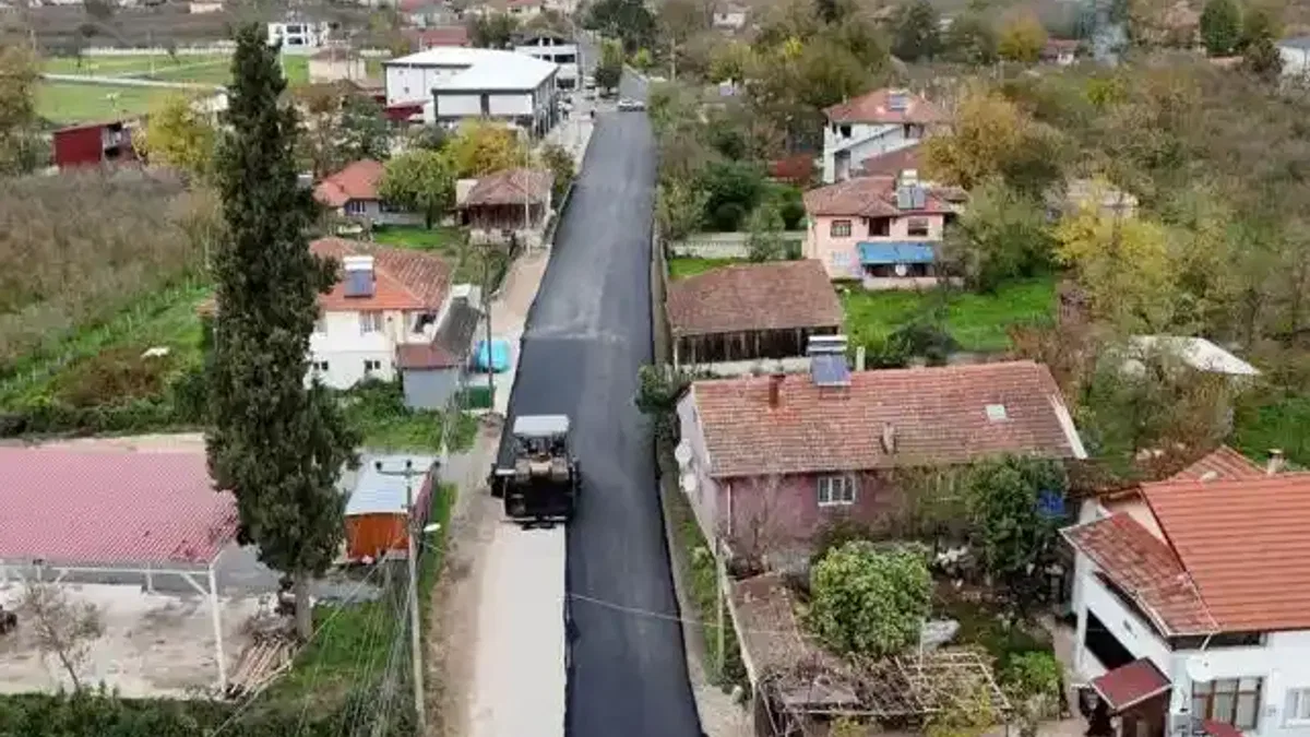 Sakarya Hendek’te kısa sürede 15 km'lik yenileme