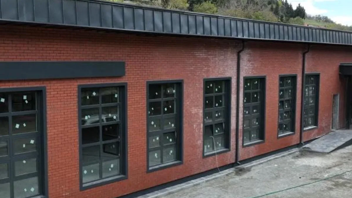 Kızderbent'teki çok amaçlı salonun yüzde 95'i tamam
