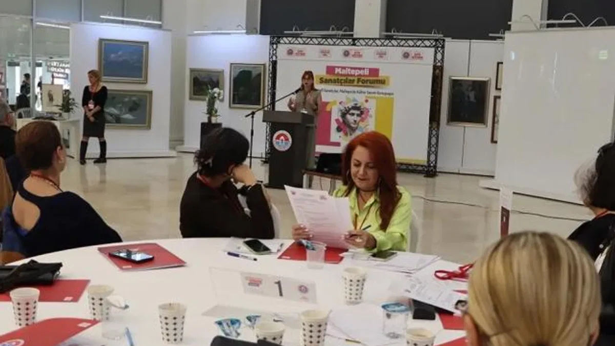 İstanbul Maltepe'de Kültür Sanat Politikası Belgesi açıklandı
