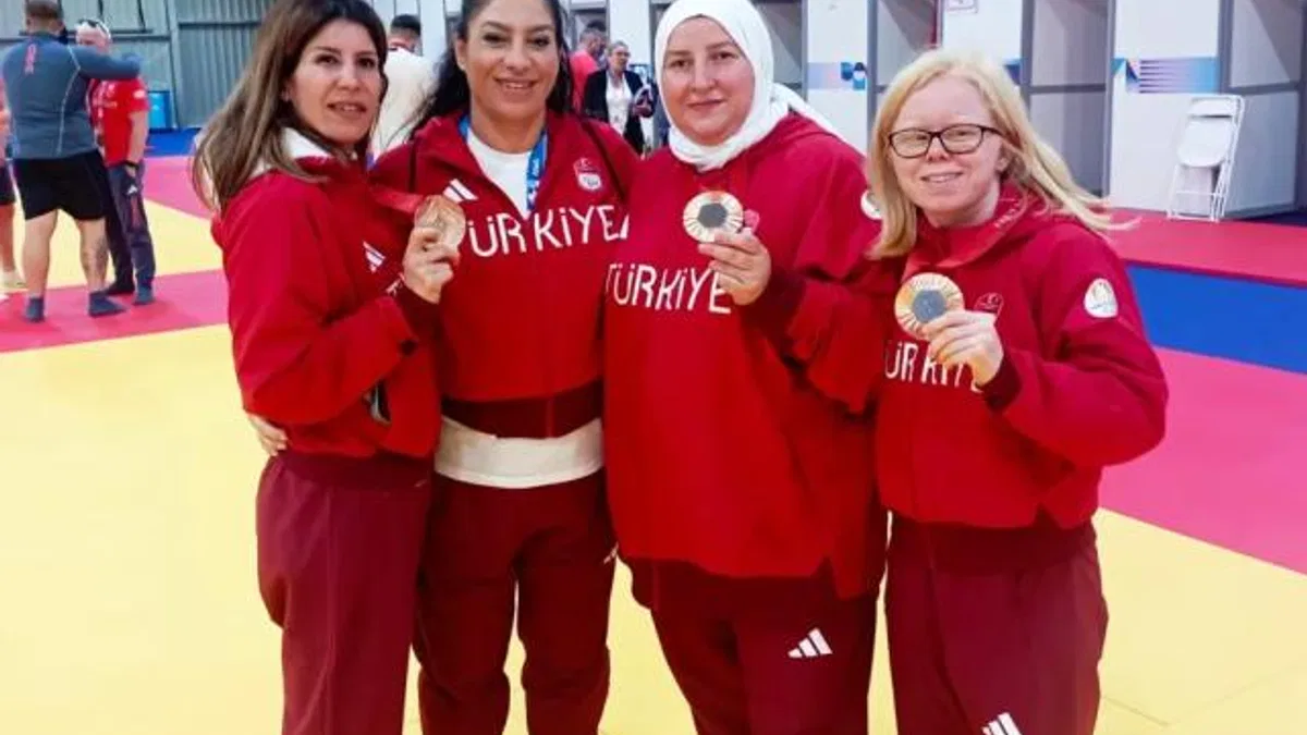 Trakya Üniversitesi akademisyeni ve öğrencisinden judoda büyük başarı