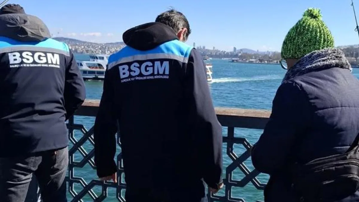 Galata ve Atatürk köprülerinde amatör balıkçılara denetim