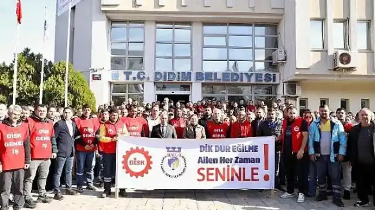 Didim Belediye Personelinden Başkan Gençay'a Büyük Destek: "Dik Dur Eğilme Ailen Seninle"