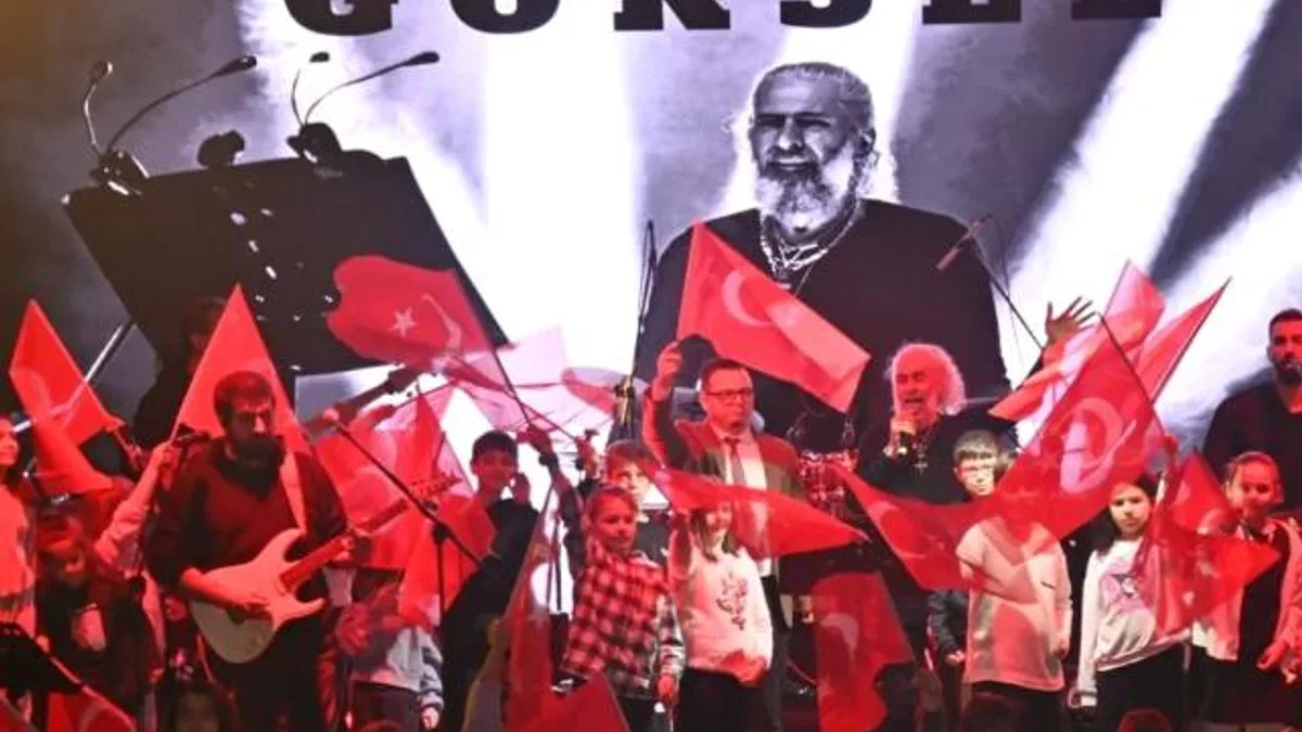 Manisa'da ustalara saygı konseri düzenlendi