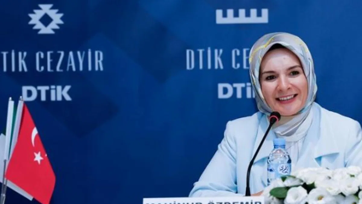 Bakan Göktaş Cezayir'den Türk iş dünyasına seslendi