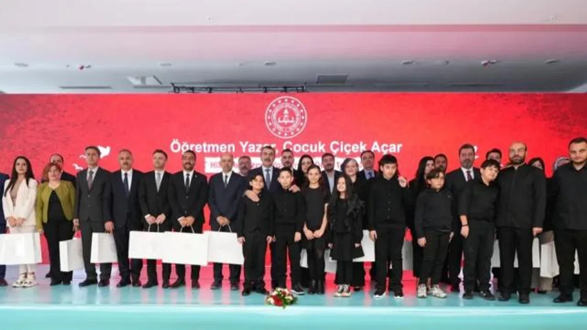 'Öğretmen yazar, çocuk çiçer açar' hikayeleri ödüllendirildi