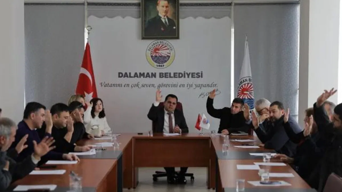 Muğla Dalaman'da meclis toplandı