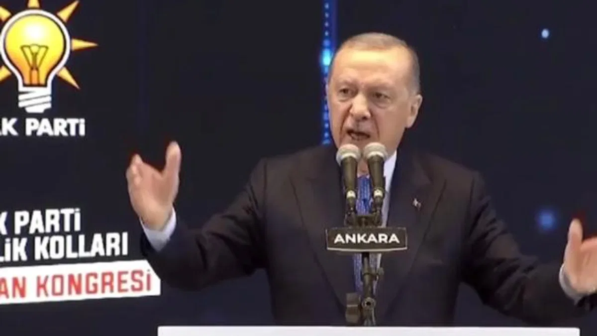 Cumhurbaşkanı Erdoğan: LGBT sapkınlığı dünyada veba gibi yayılıyor!