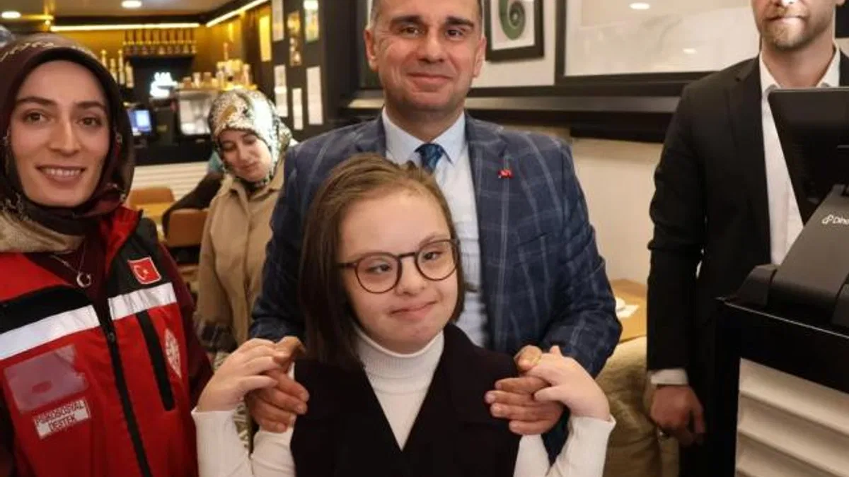 Erzurum'da Aile ve Sosyal Hizmetler'den 'sevgi köprüsü' bağı