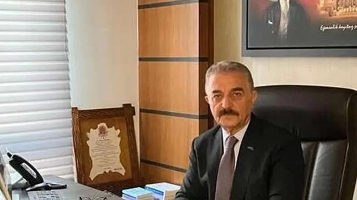 MHP'li Büyükataman'dan 'Özel' yanıt: Bahçeli'nin sözlerine kulak vermeyenin sonu karanlık!