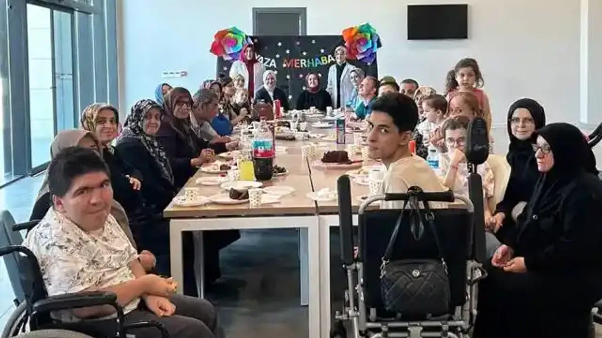 Akyazı SGM’de karne sevinci