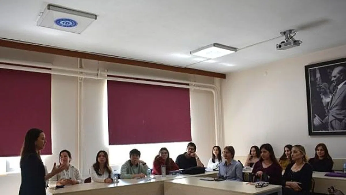 EÜ'den "Aile Yaşamında Dijital Bir Duvar: Oyun Bağımlılığı" söyleşisi