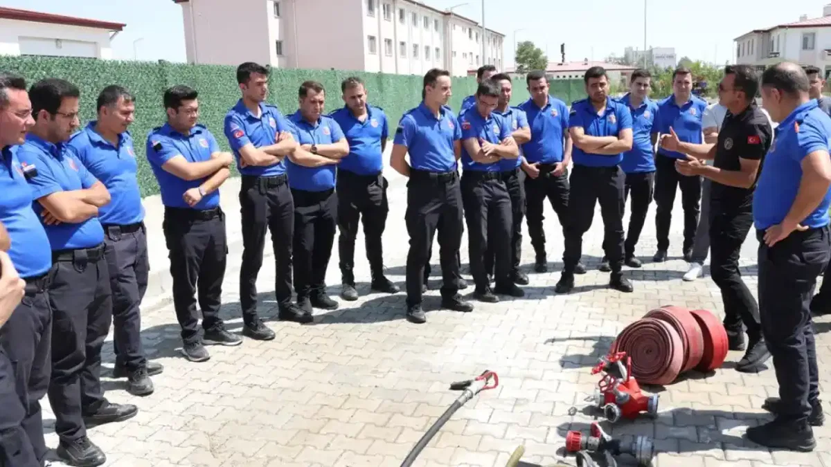 Cezaevine yangın eğitimi
