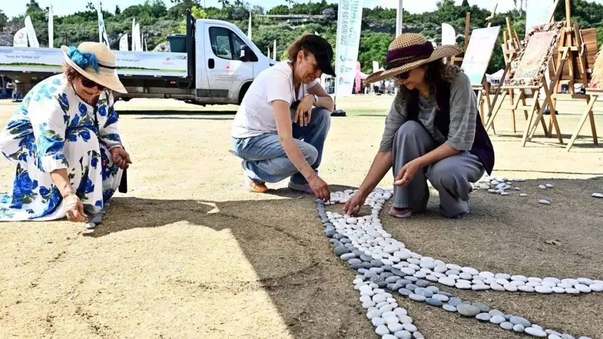 Sanat ve çevre Antalya Muratpaşa'da buluştu