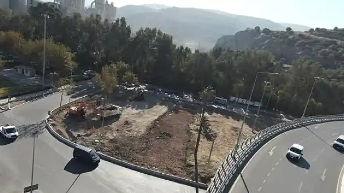 Büyükşehir'den otogar önüne estetik dokunuş