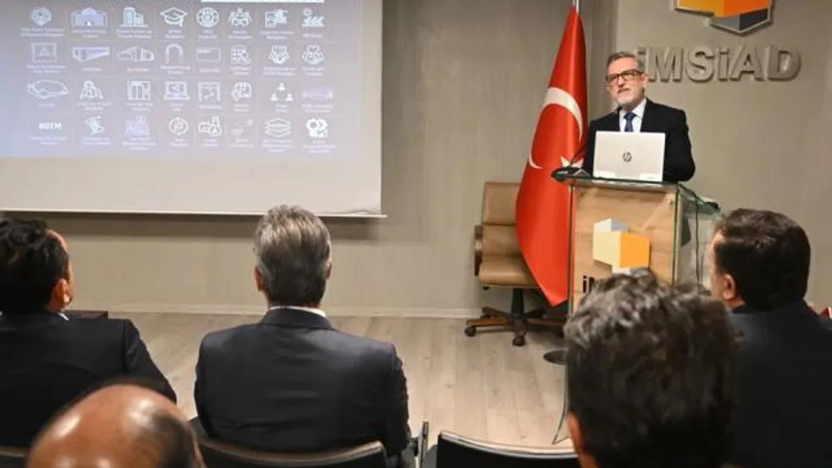 BTSO Yönetim Kurulu Başkanı İbrahim Burkay'dan yeni iş modeli vurgusu