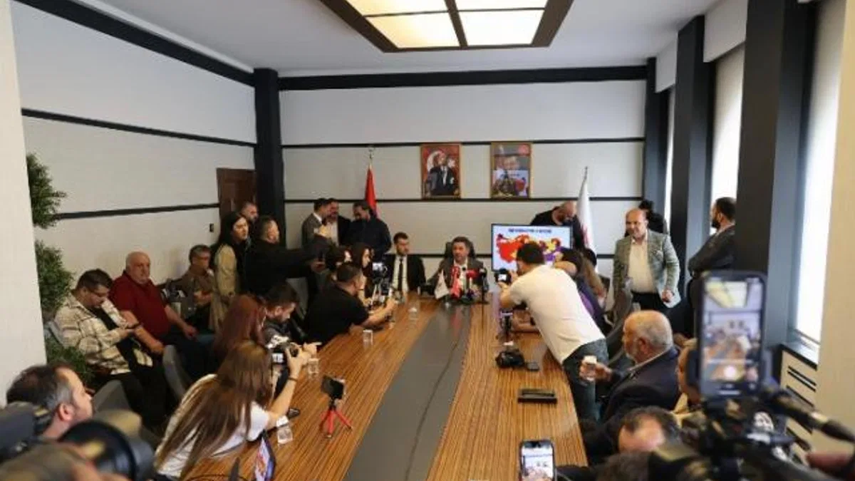 Belediye Başkanı Rasim Arı'dan çarpıcı açıklamalar