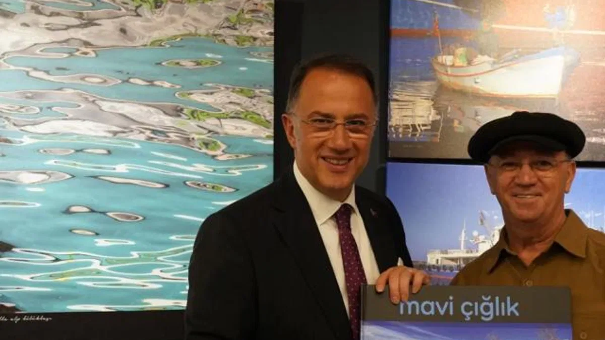 İstanbul Beylikdüzü'nde 60 yaşında 60. sergi: 'Mavi Çığlık'