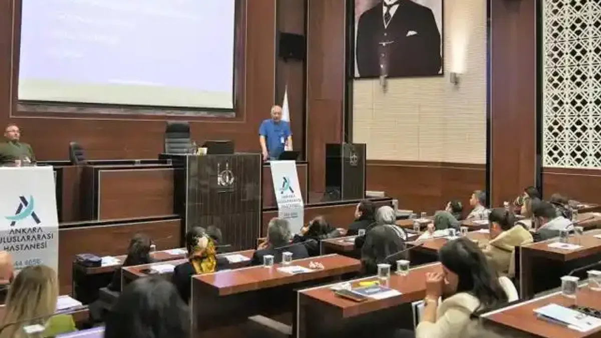 Ankara Keçiören'de belediye personeline sağlık bilinçlendirmesi