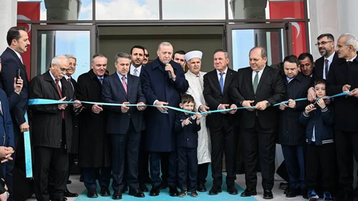 Erdoğan: Değerlerimizi ihya etmeyi sürdüreceğiz