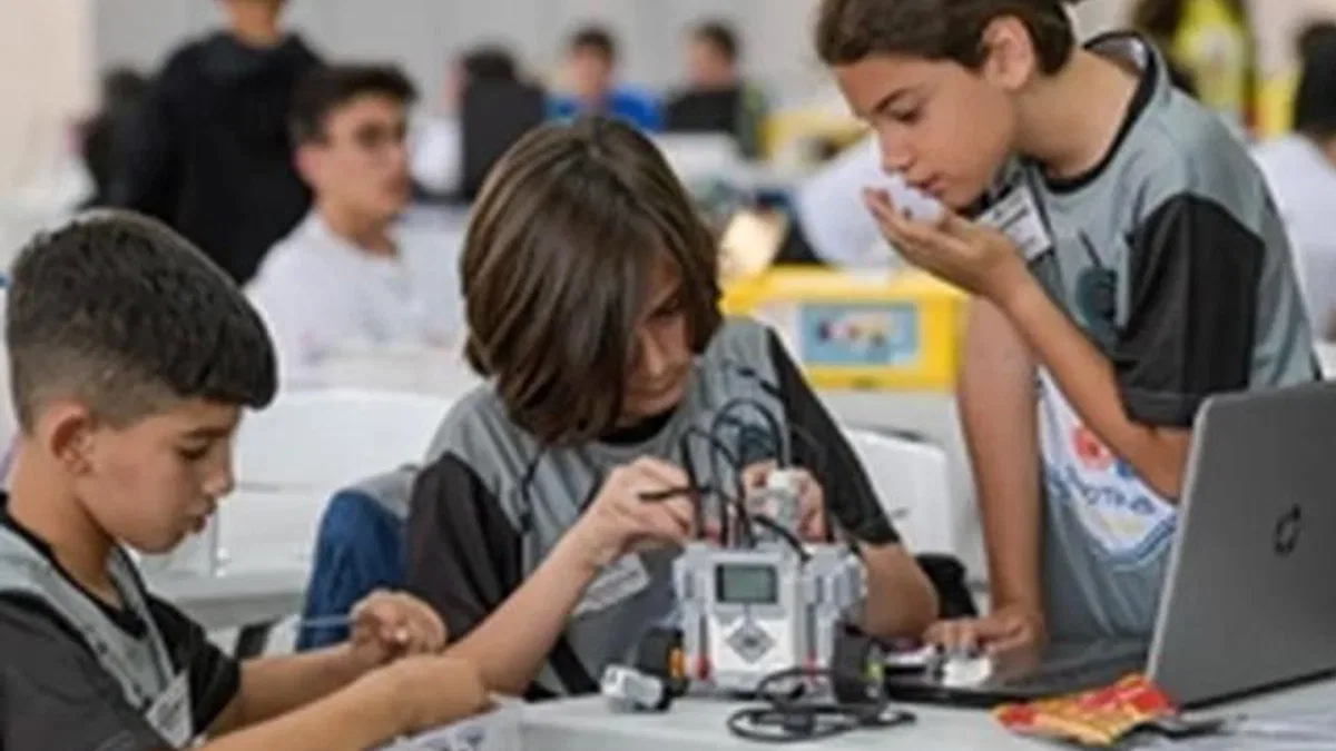 Dünya Robot Olimpiyatı Finali'nde İzmir'de buluşuyor!