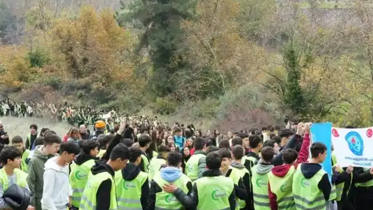 Yeşilay'dan yeşil İzmir adımı