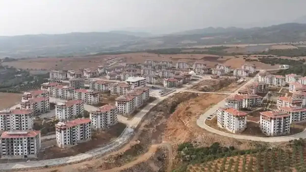 Osmaniye'den 'Murat Kurum Bey Mahallesi' kararı
