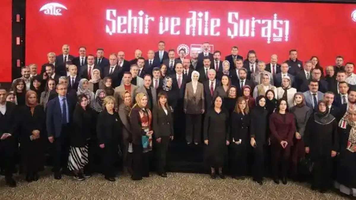 Konya’da 'Şehir ve Aile Şurası' başladı