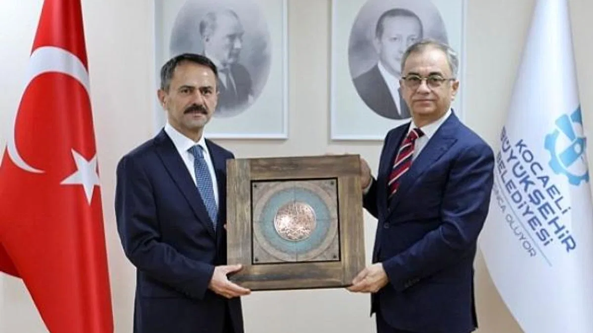 Genel Sekreter Baraçlı, Vali Aktaş'ı ağırladı