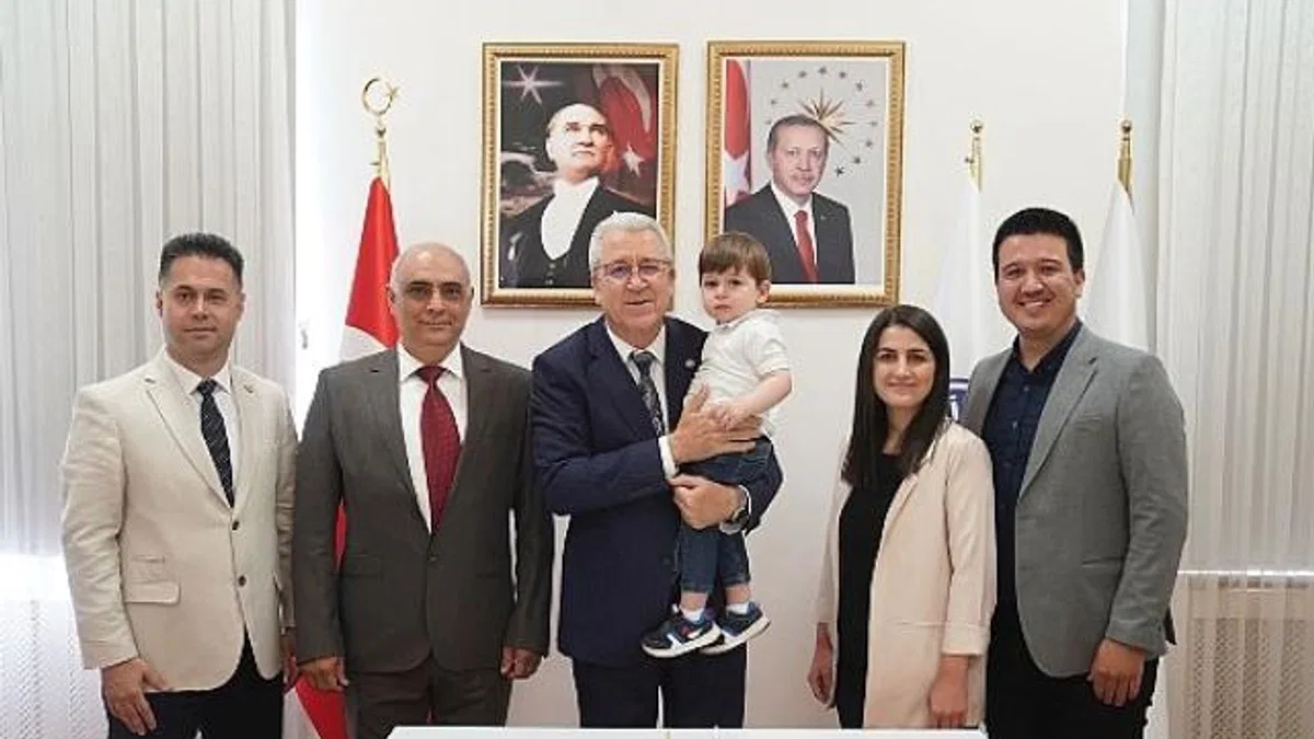 Ege Üniversitesi ortaklığında 'Yapay Zekâ Destekli Hibrit Biyomekanik Test Cihazı' geliştirildi