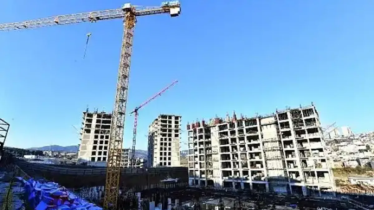 İzmir Büyükşehir Belediyesi'nden kentsel dönüşümde yeni sayfa Kooperatiflerden teslim alma süreci tamam