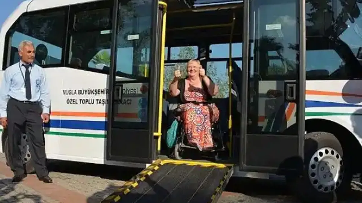 Muğla Büyükşehir Belediyesi ulaşımda annelere destek olmak için 'Anne Kart' uygulamasını başlattı.