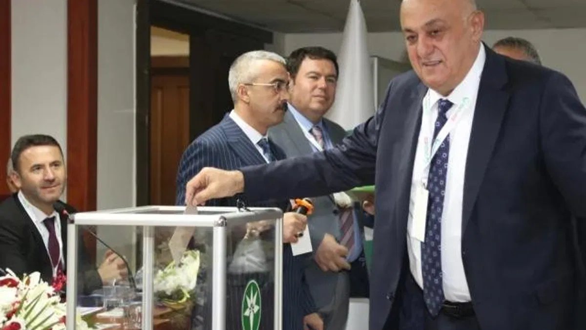 PANKOBİRLİK'te Erkoyuncu güven tazeledi