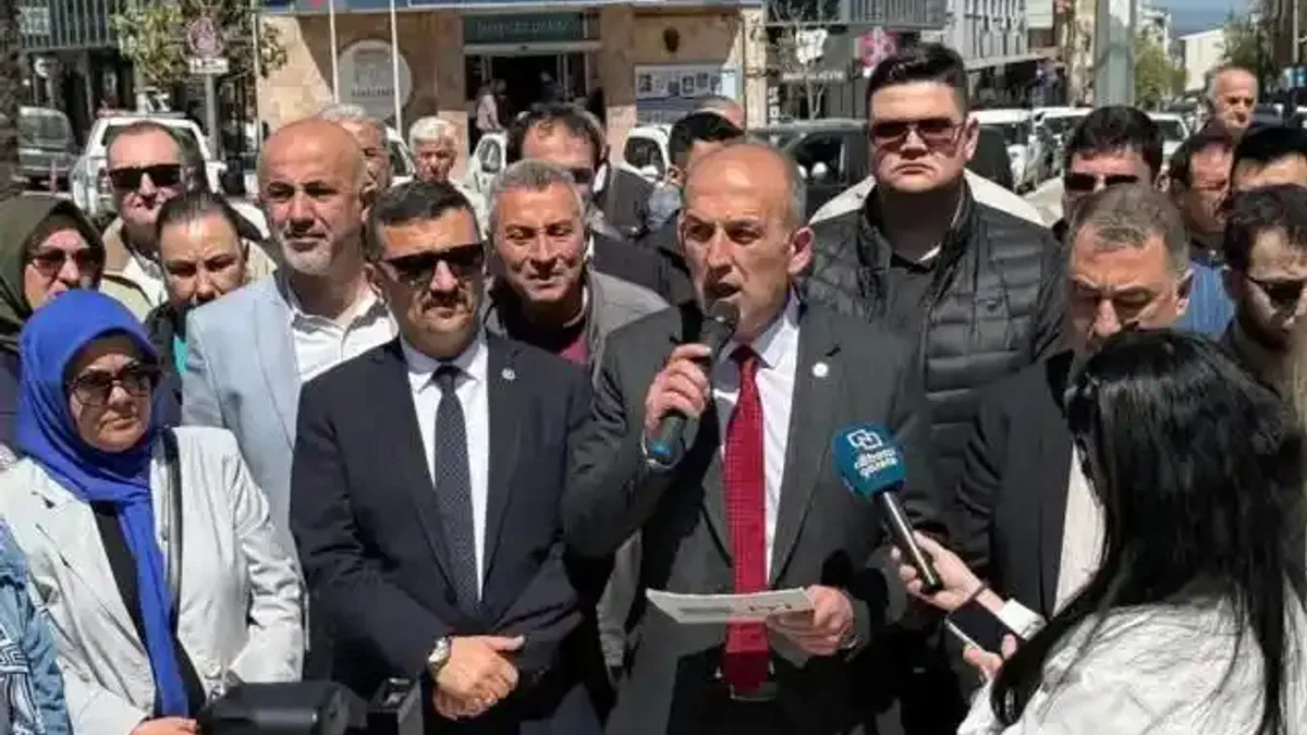 İYİ Parti'den Karacabey'de 'sandıktaki emanete ihanet' tepkisi!