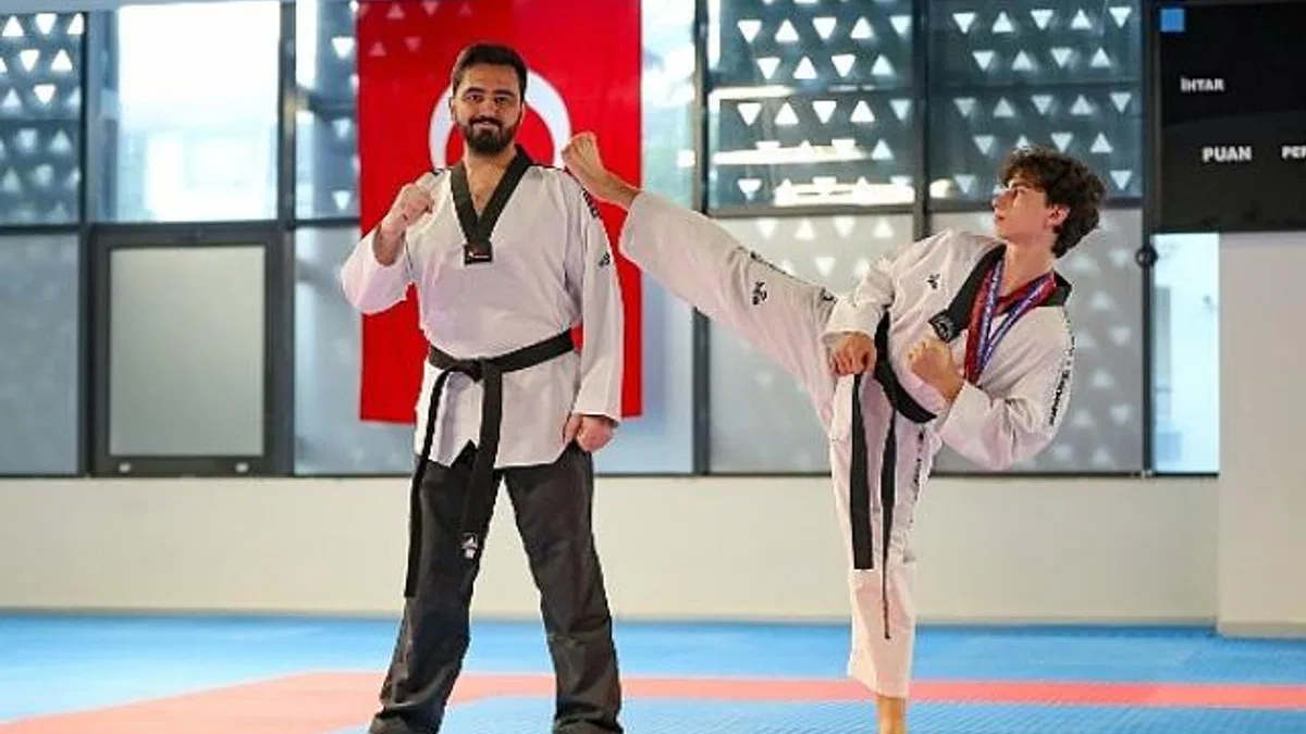 AGM Sporcusu Milli Takım Adına Balkan Taekwondo Şampiyonası'nda