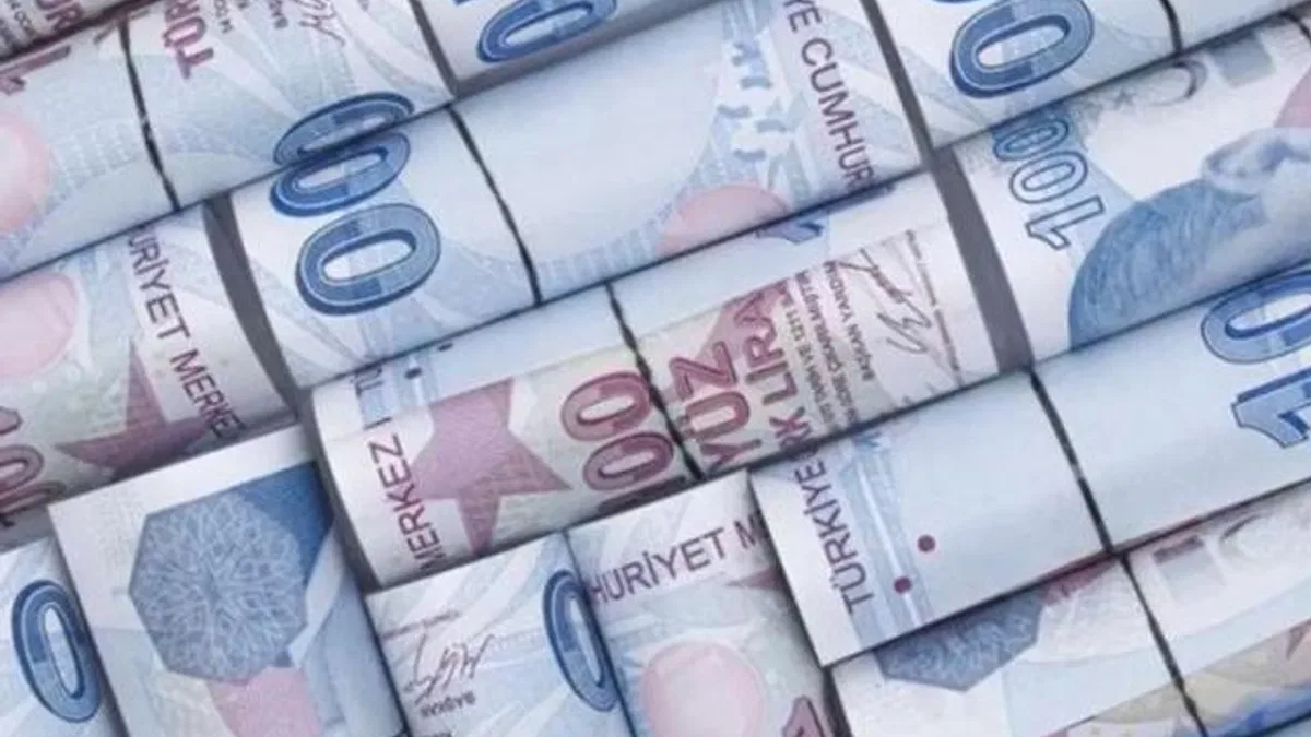 Türkiye ekonomisinde net finansal açık azaldı