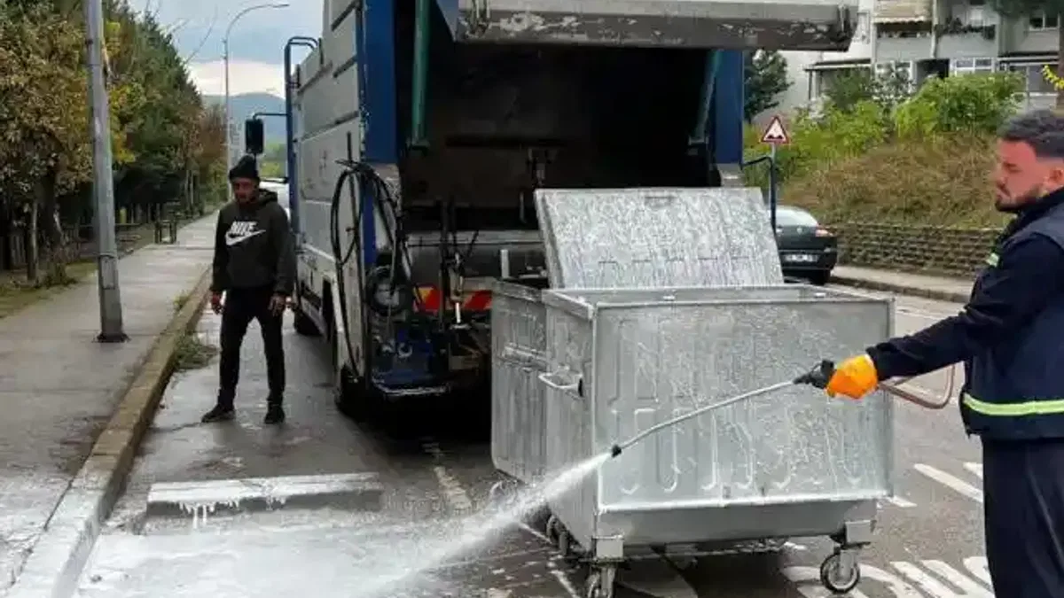 Kocaeli'de Gölcük Belediyesi’nden hijyen atağı