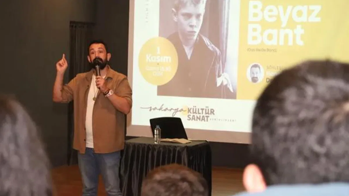 Sakarya'nın Kasım etkinlikleri film gösterisi ile başladı