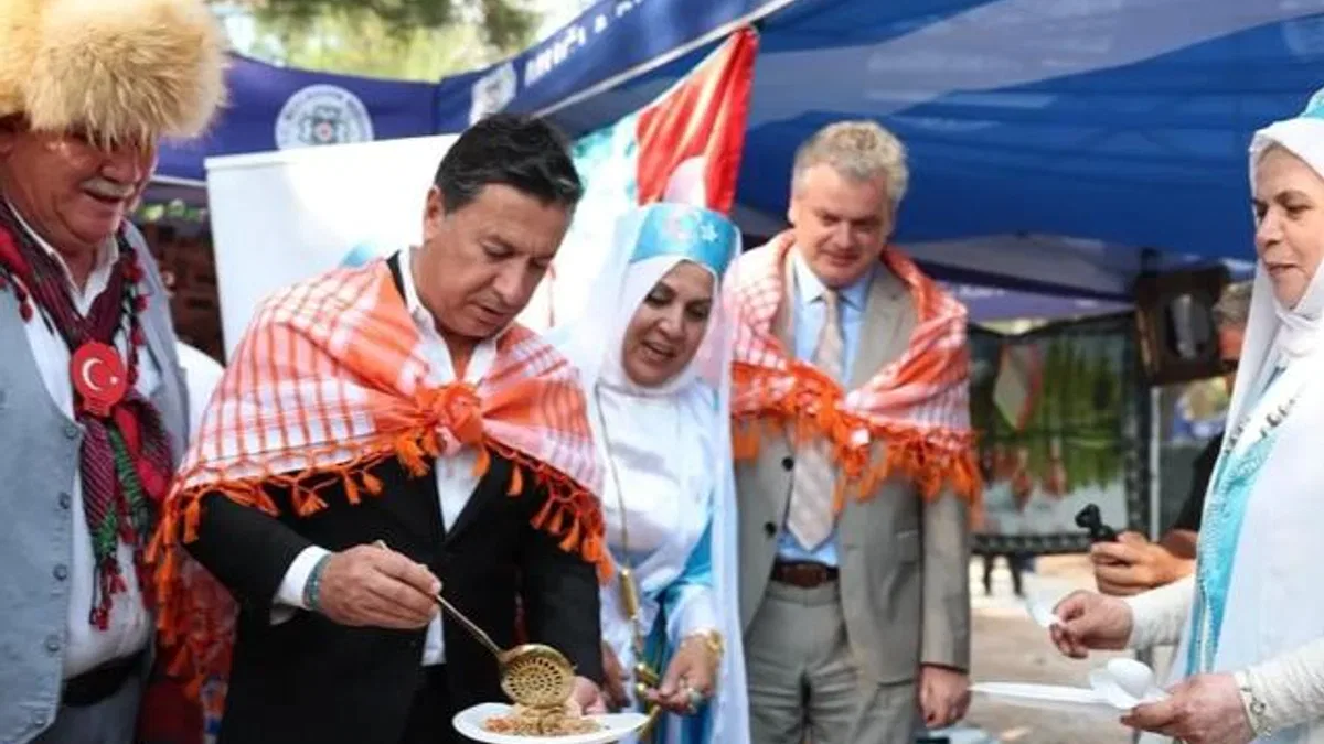 Muğla’da Yörük Toyu kültürle taçlandı