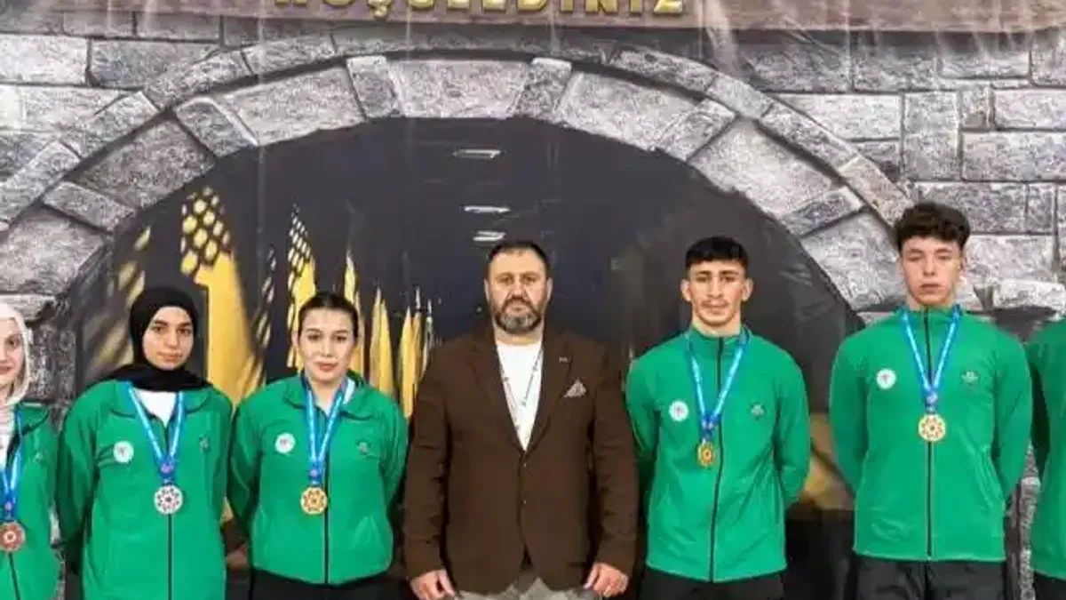 Kick Boks 'Milli'lerine Konya Meram imzası