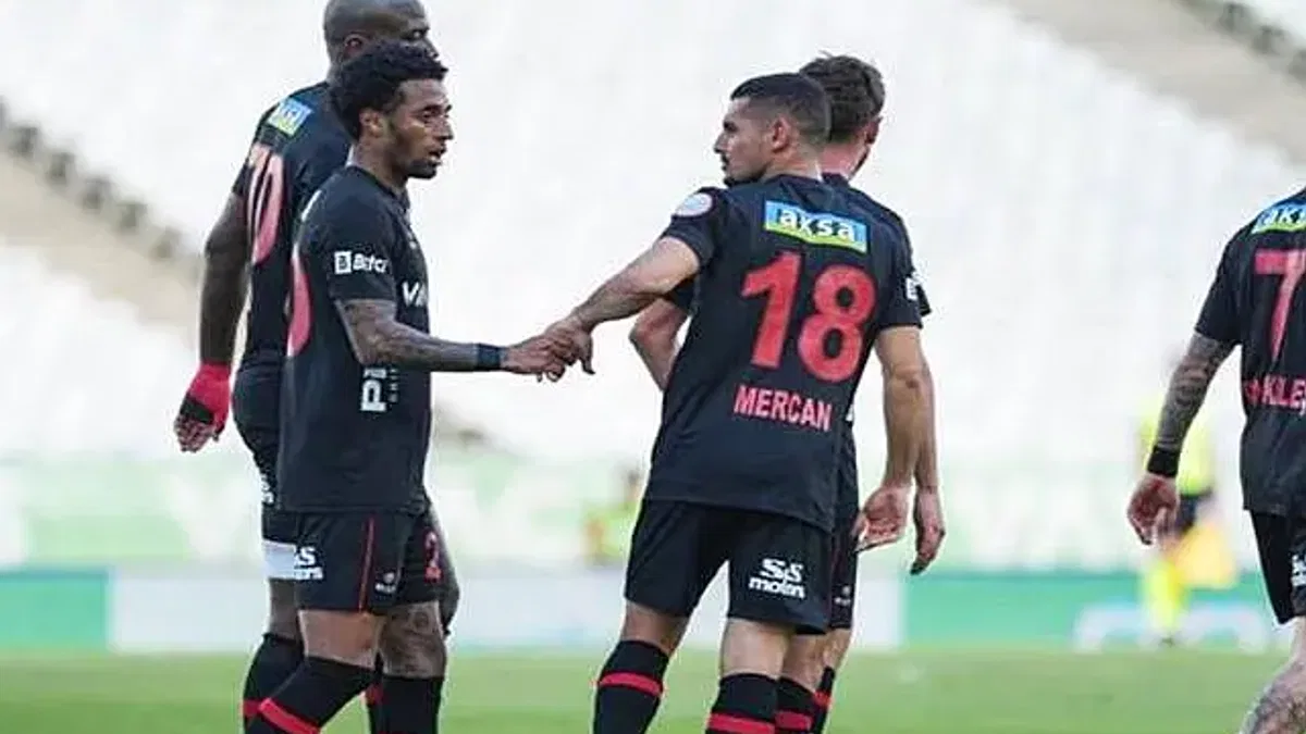 Vavacars F. Karagümrük 3-1 Yılport Samsunspor (Maç Sonucu)