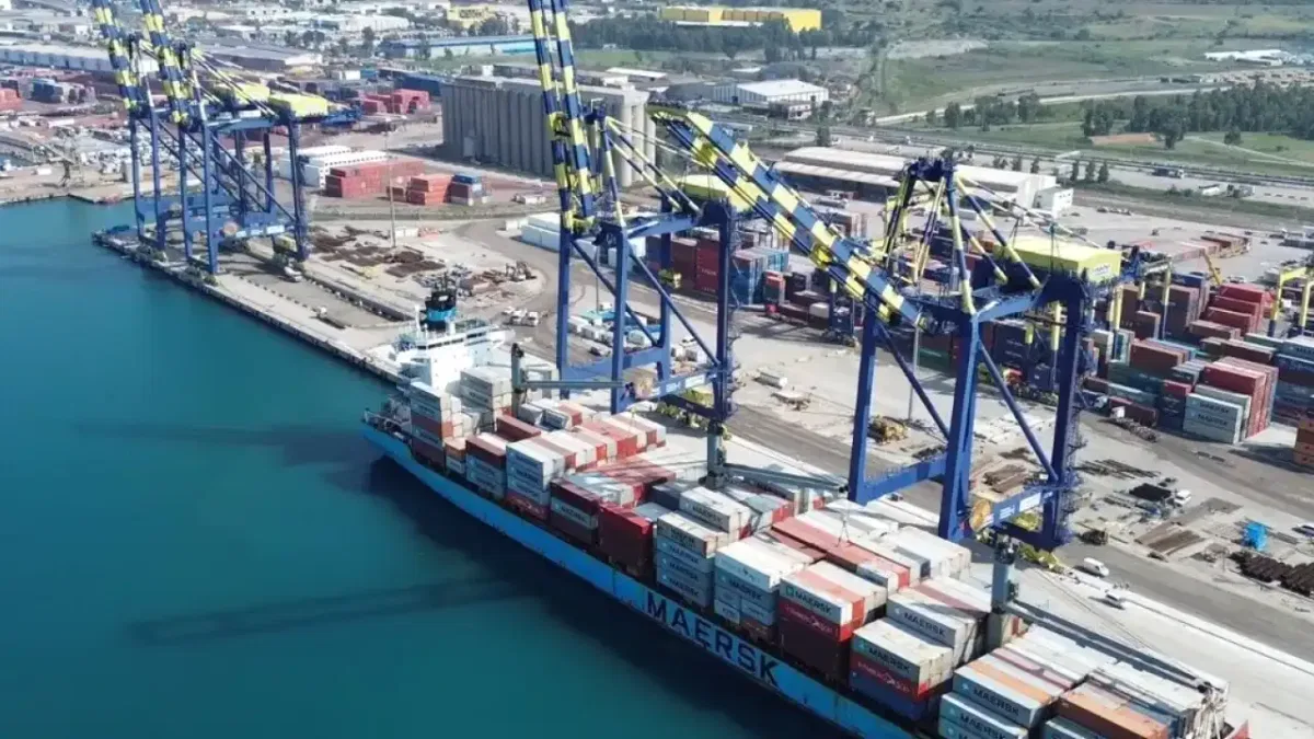 Dış ticarette ihracat ve ithalat geriledi... Açık 5,6 milyar dolara düştü!