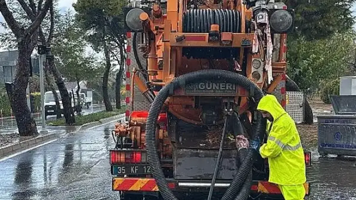 İzmir'de yağmur teyakkuzu