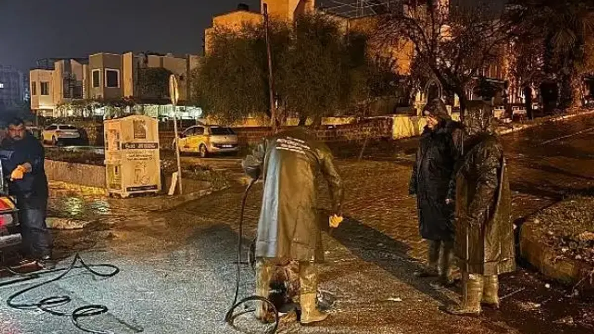 Aydın Büyükşehir Belediyesi Kentin Dört Bir Yanında Teyakkuza Geçti