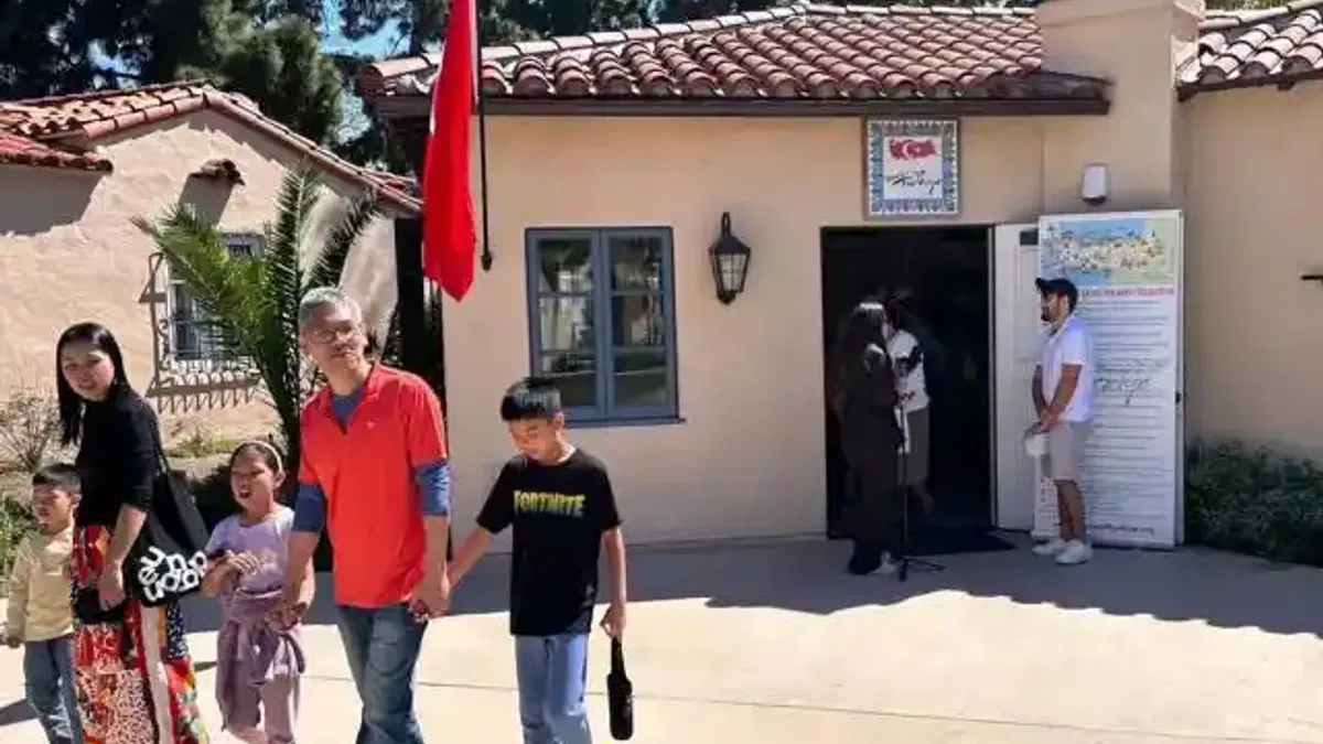 Gurbette bir Türk Evi: San Deiego'da kalpleri ısıtan buluşma noktası